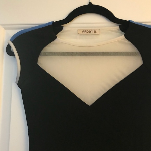 Geometric Arden B Dress - Picture 5 of 5